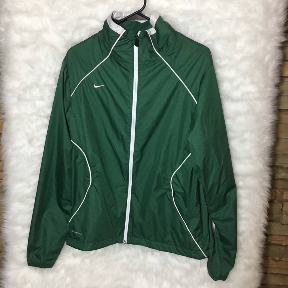 Nike Women’s Storm Fit Windbreaker Forest Green M